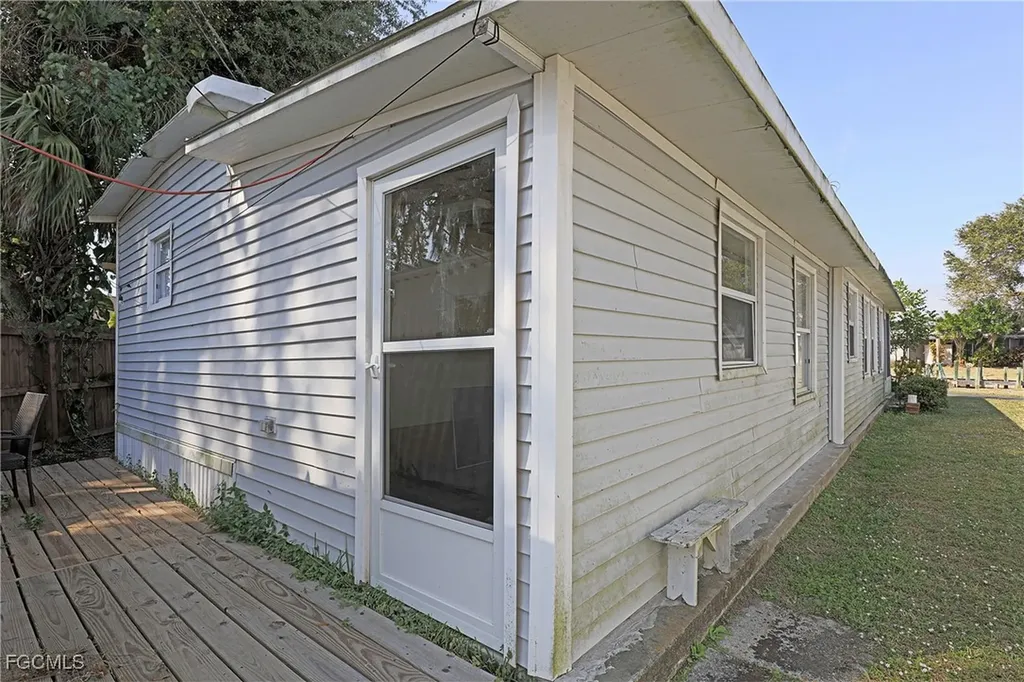 2012 S Olga Drive Fort Myers FL 33905