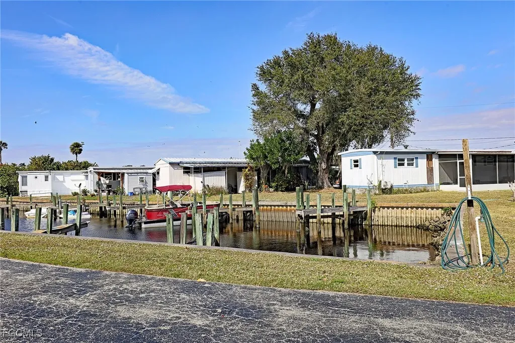 2012 S Olga Drive Fort Myers FL 33905