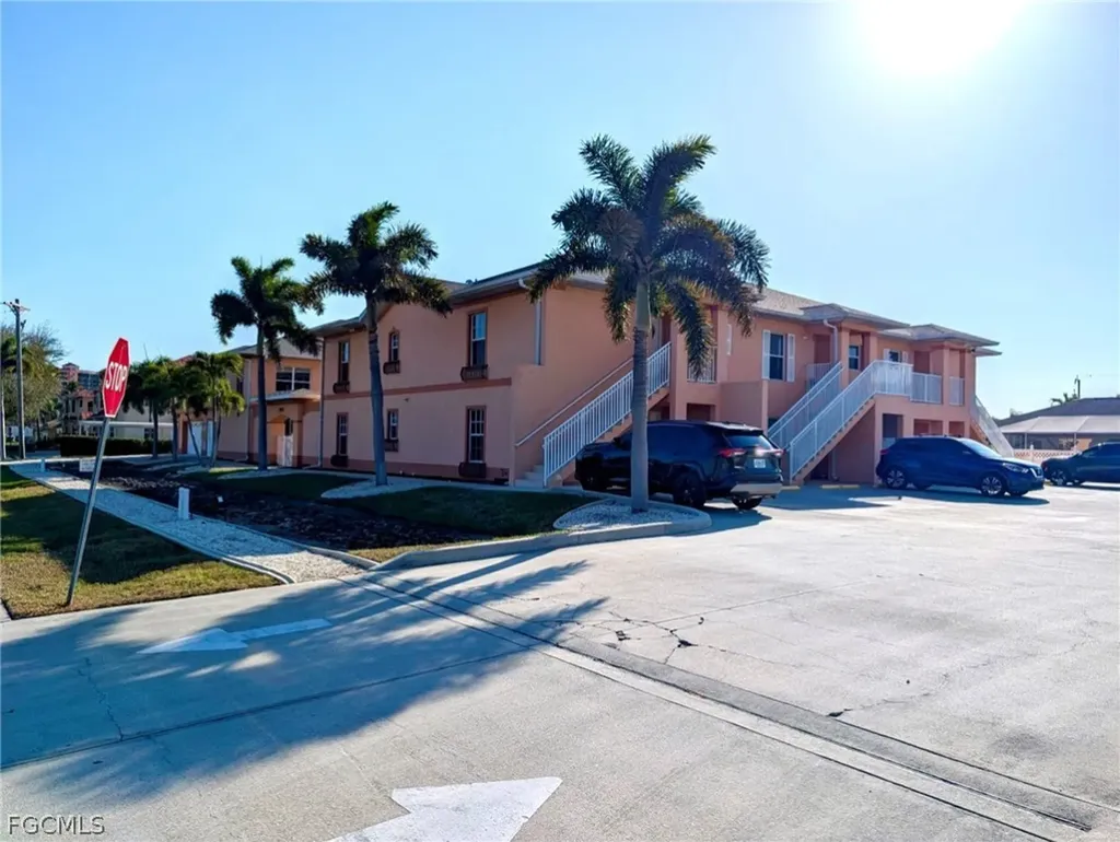5334 Chiquita Boulevard S Cape Coral FL 33914