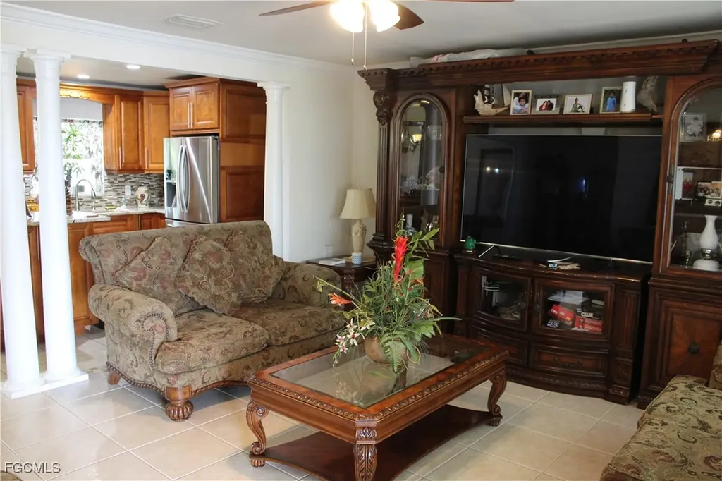 679 Canal Drive North Fort Myers FL 33903