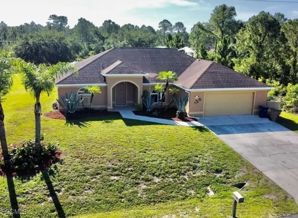 1214 Congress Avenue Lehigh Acres FL 33972