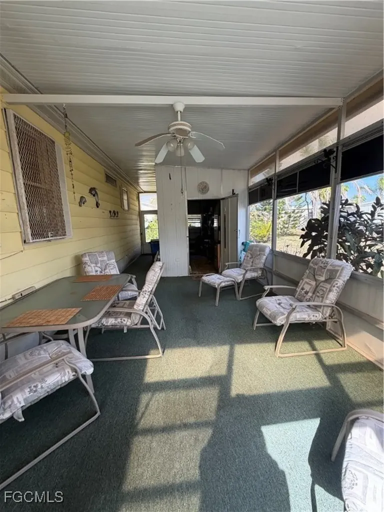 513 Timber Lane S North Fort Myers FL 33917