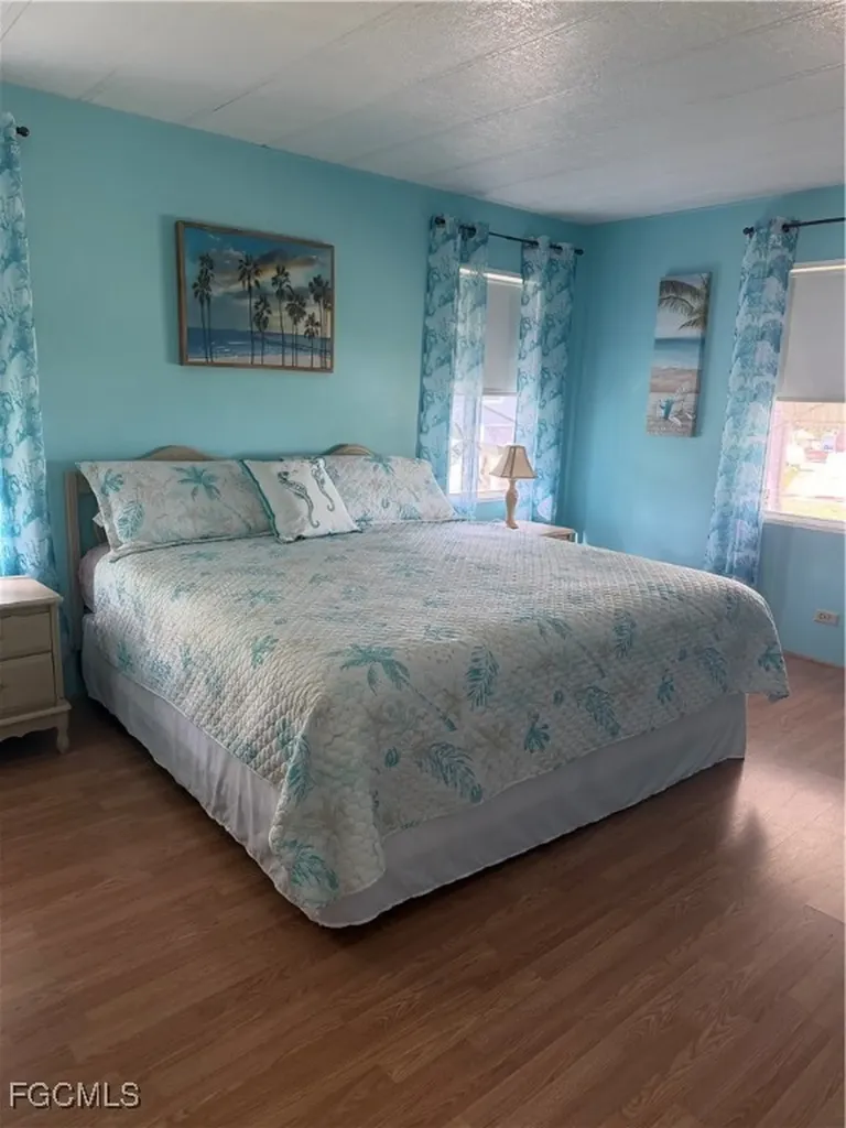 513 Timber Lane S North Fort Myers FL 33917