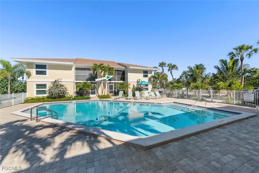 2321 W Gulf Drive Sanibel FL 33957