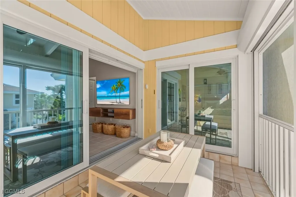 2321 W Gulf Drive Sanibel FL 33957