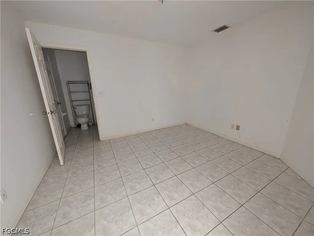 510 SW 25th Place Cape Coral FL 33991