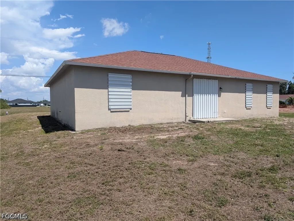 510 SW 25th Place Cape Coral FL 33991