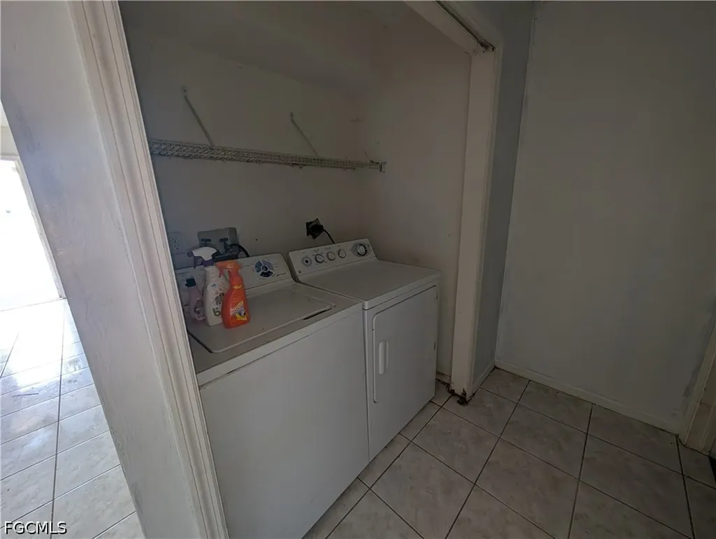 510 SW 25th Place Cape Coral FL 33991