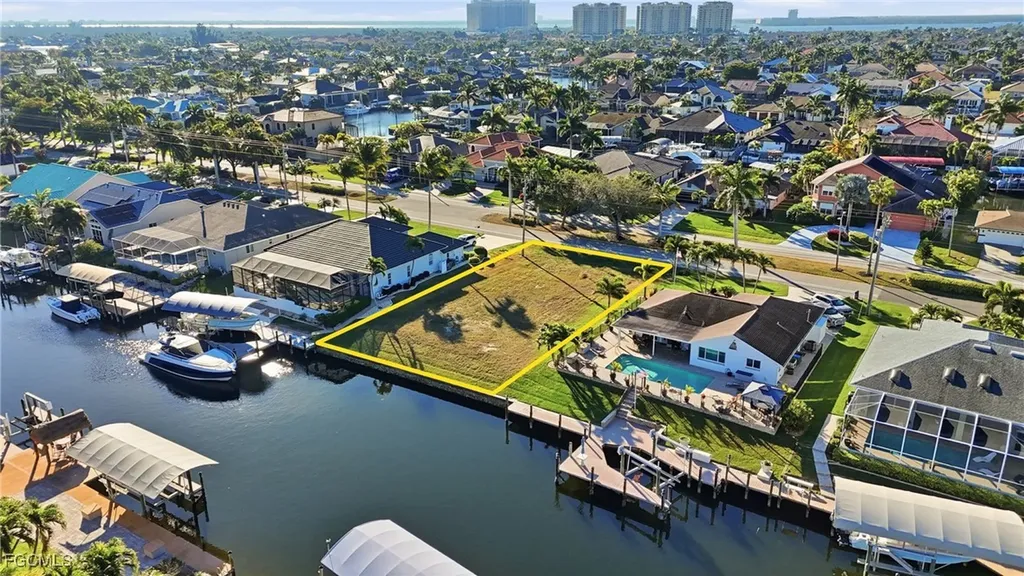 1517 El Dorado Parkway W Cape Coral FL 33914