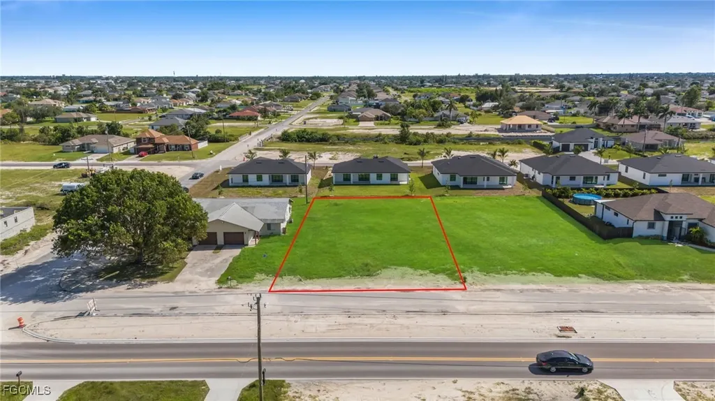 406 Diplomat Parkway E Cape Coral FL 33909