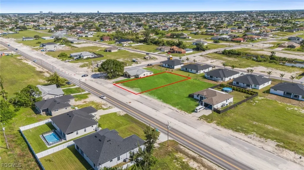 406 Diplomat Parkway E Cape Coral FL 33909