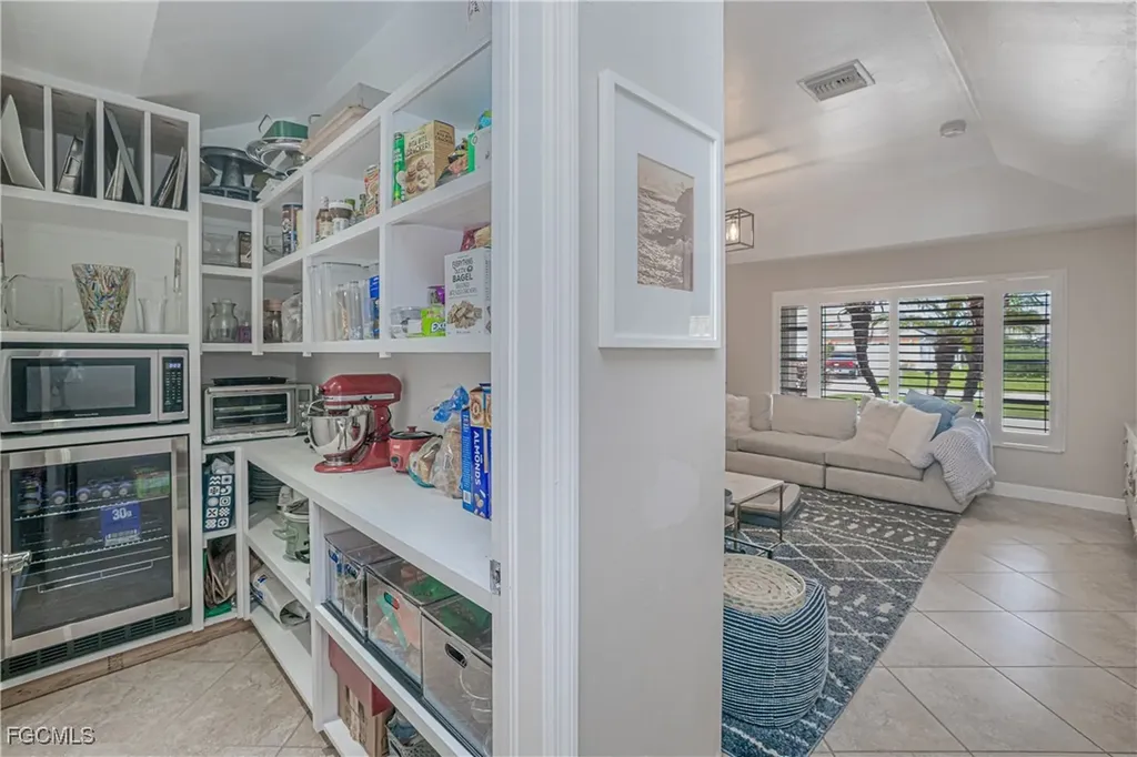 2274 SE 27th Street Cape Coral FL 33904