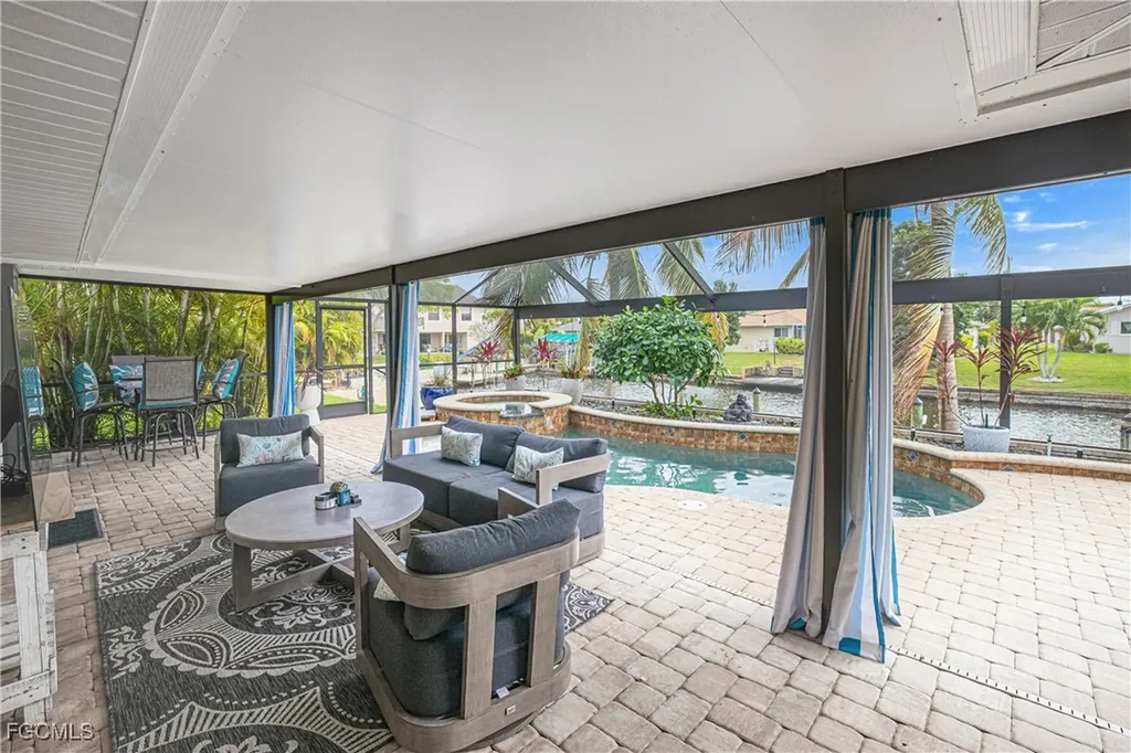 2274 SE 27th Street Cape Coral FL 33904