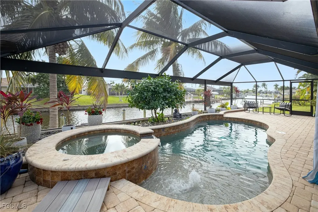 2274 SE 27th Street Cape Coral FL 33904