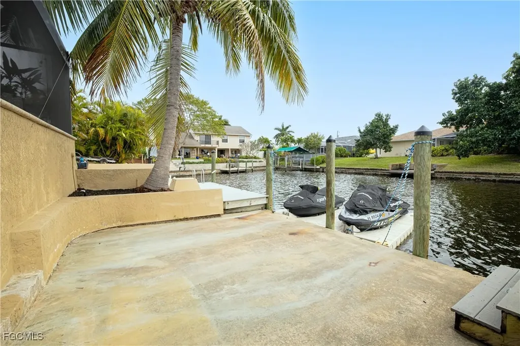 2274 SE 27th Street Cape Coral FL 33904
