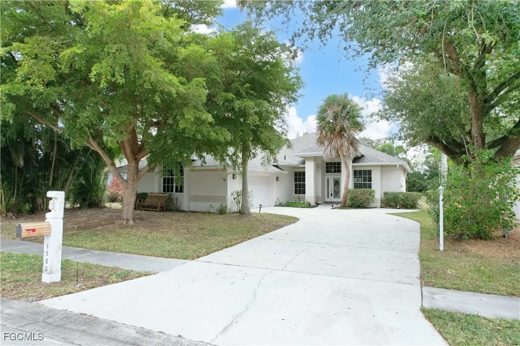 1580 Argyle Drive Fort Myers FL 33919