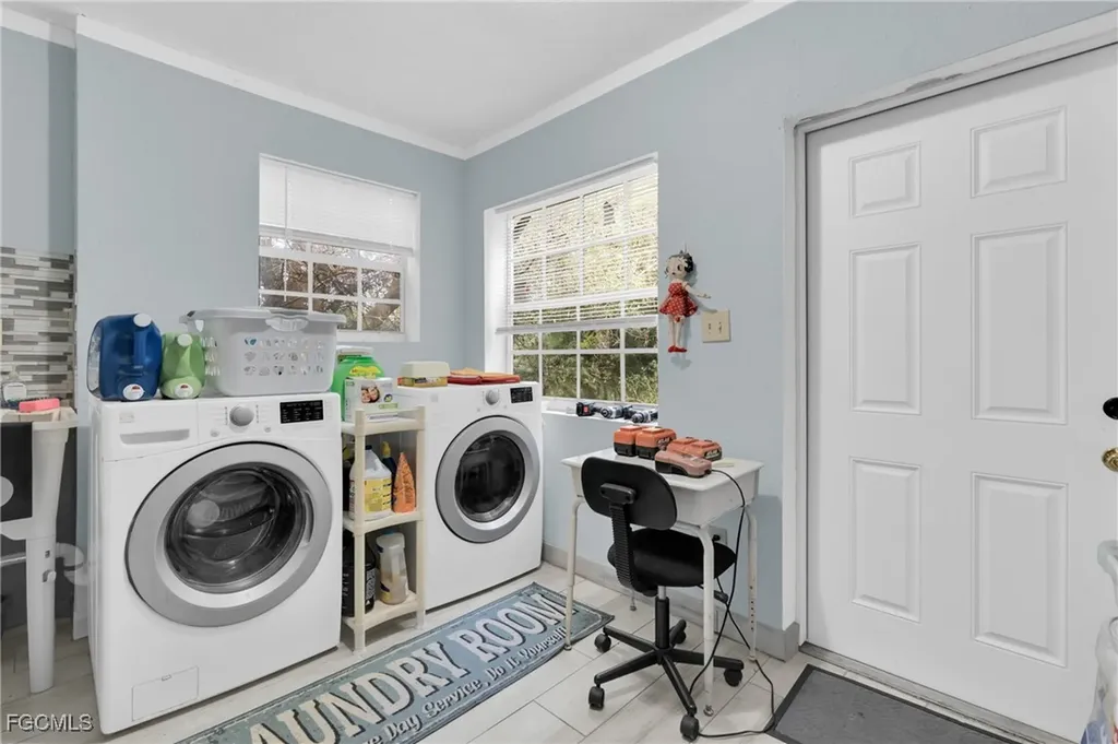 830 N Zambria Street Clewiston FL 33440