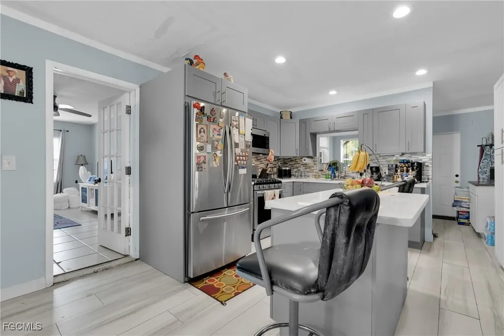 830 N Zambria Street Clewiston FL 33440