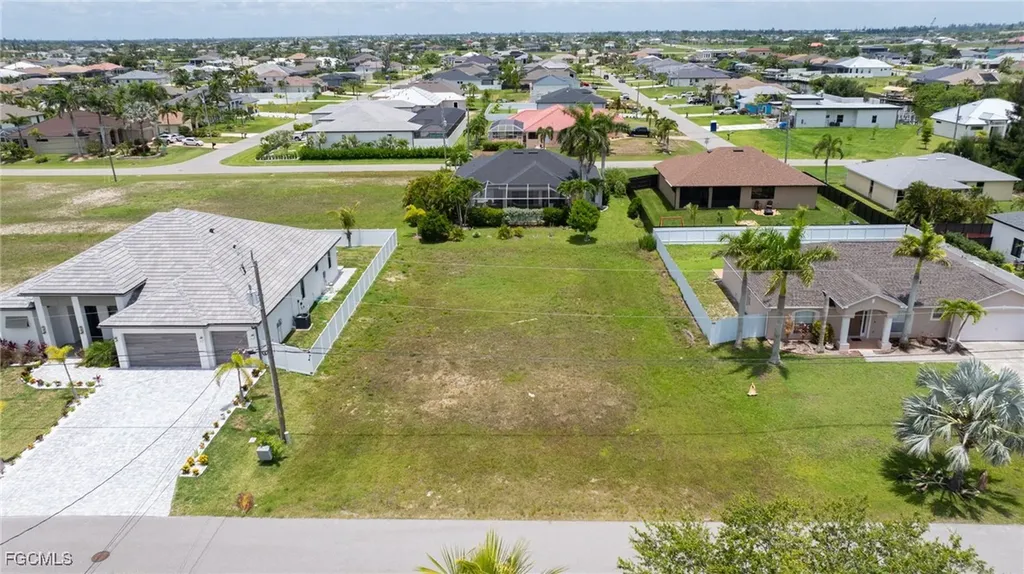 105 NW 35th Place Cape Coral FL 33993