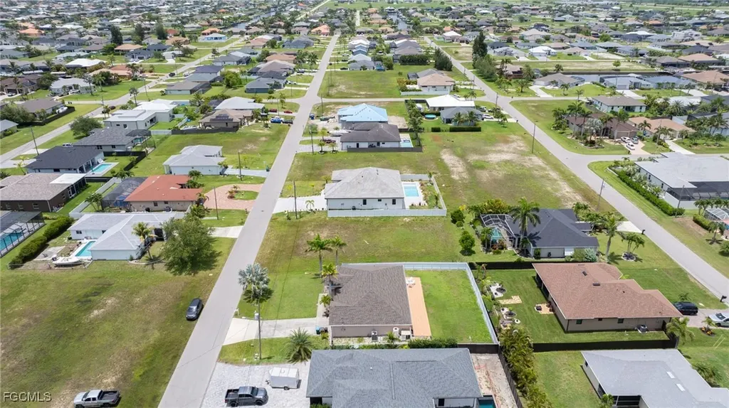 105 NW 35th Place Cape Coral FL 33993