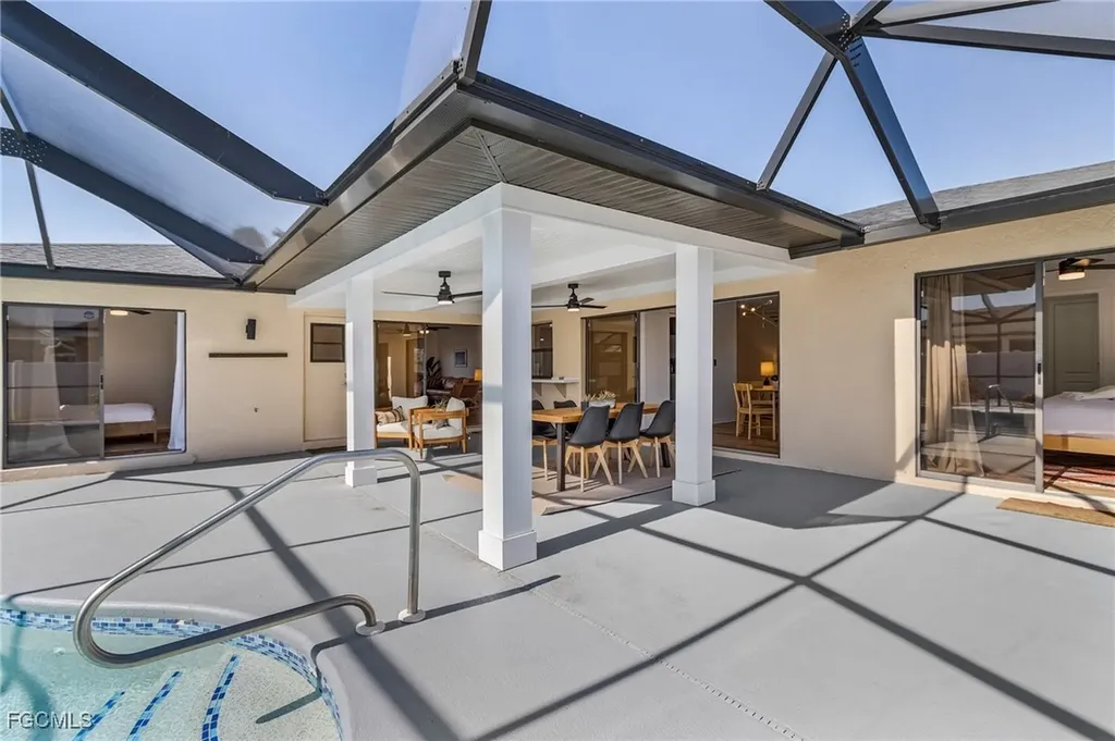1118 SW 42nd Street Cape Coral FL 33914