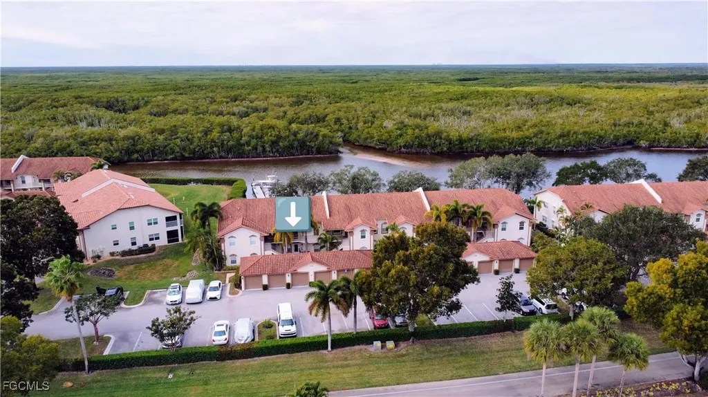 230 Newport Drive Naples FL 34114