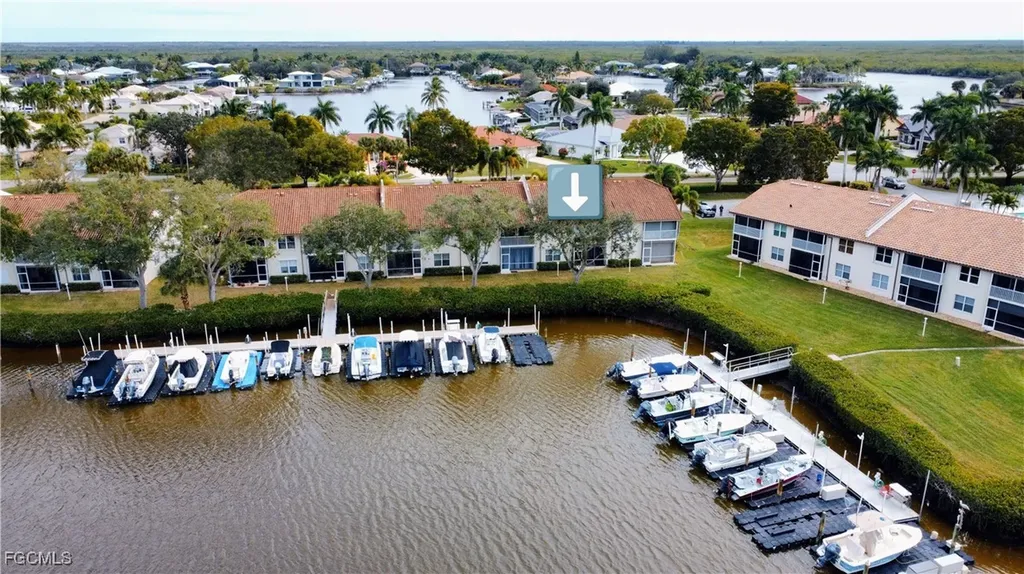 230 Newport Drive Naples FL 34114