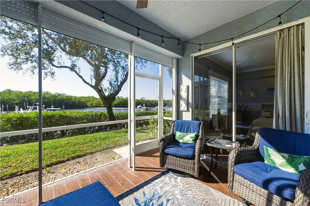 230 Newport Drive Naples FL 34114