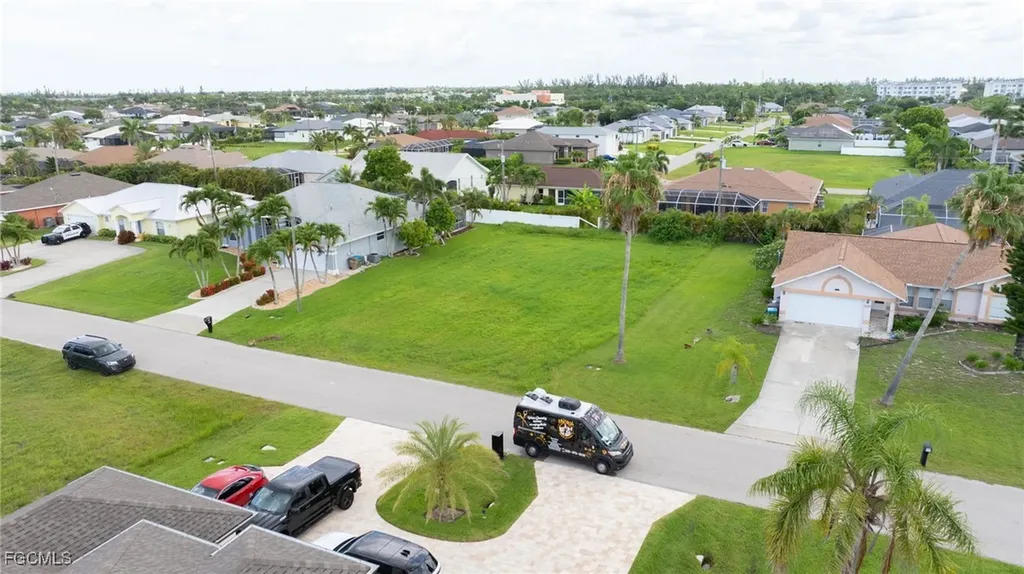 2247 SW 27th Street Cape Coral FL 33914