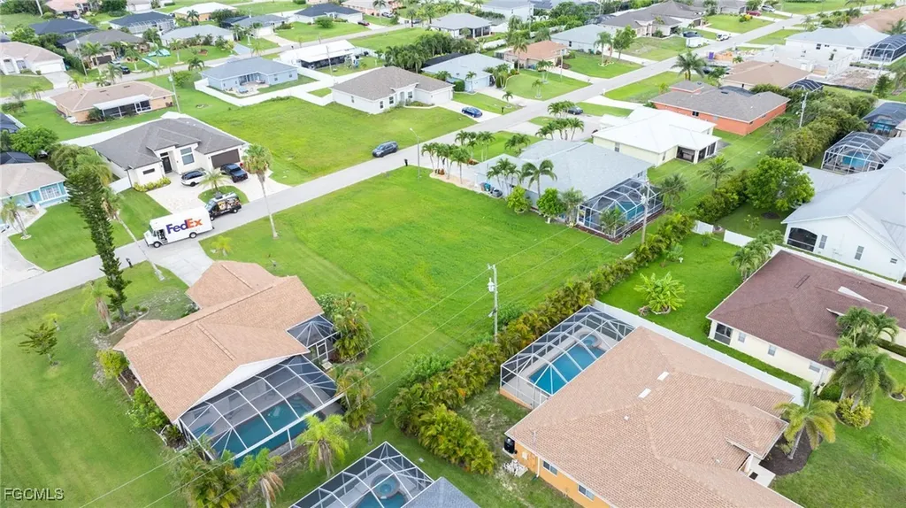 2247 SW 27th Street Cape Coral FL 33914
