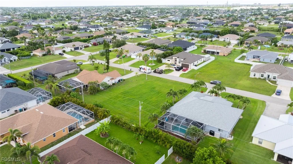 2247 SW 27th Street Cape Coral FL 33914