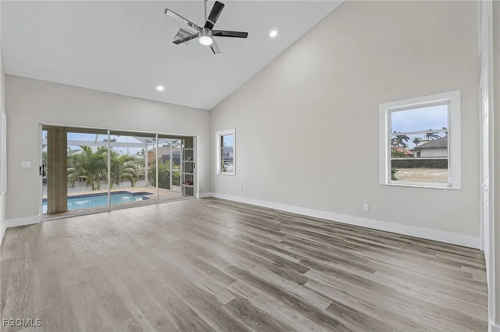 1516 SW 58th Street Cape Coral FL 33914