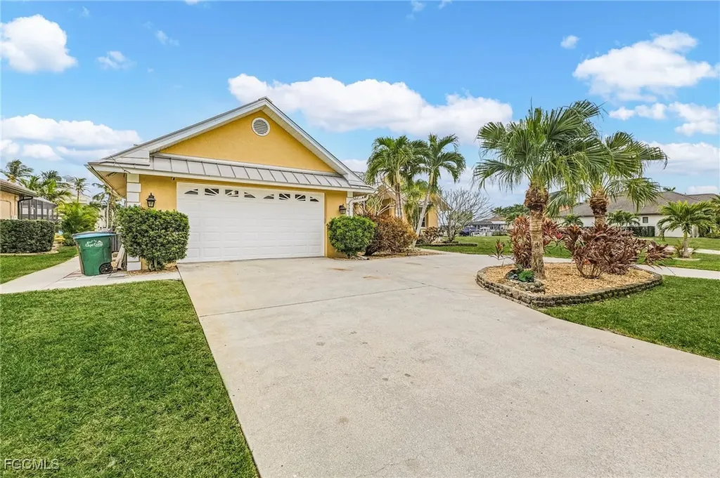 1516 SW 58th Street Cape Coral FL 33914