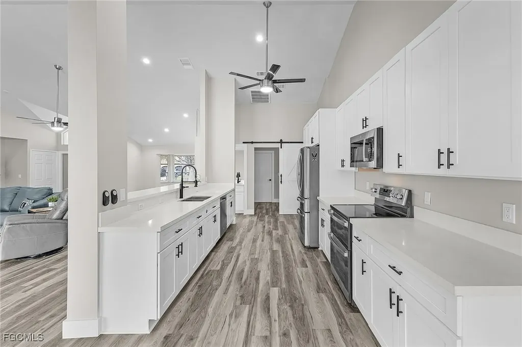 1516 SW 58th Street Cape Coral FL 33914