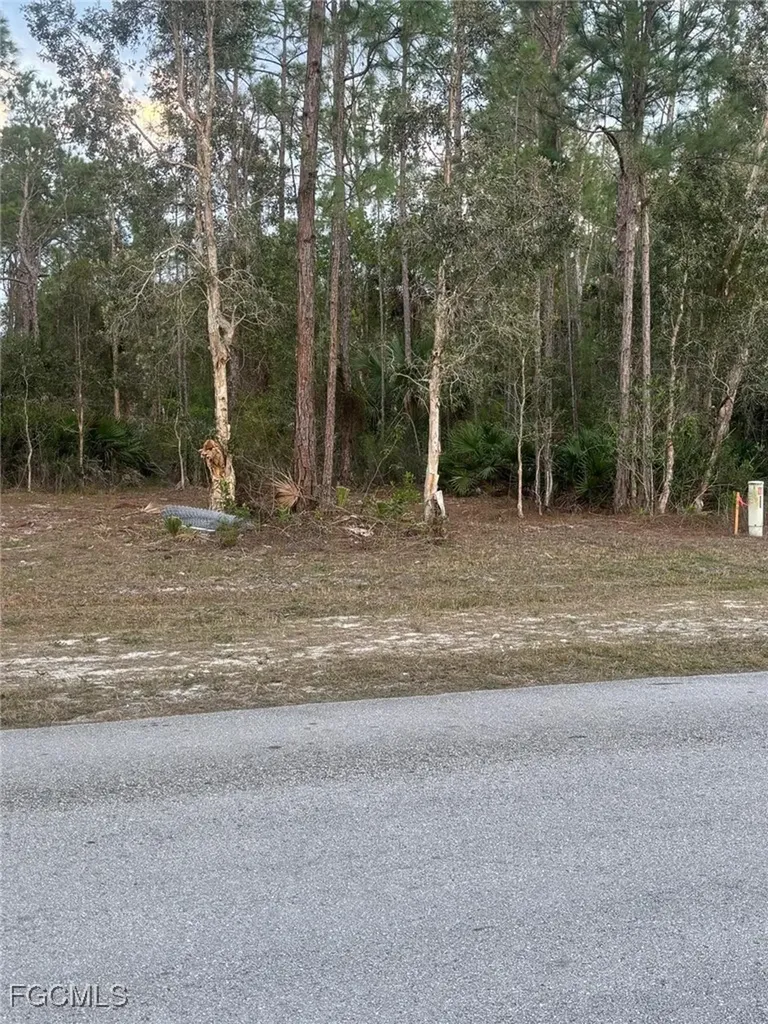 267 Woodburn Drive Lehigh Acres FL 33972