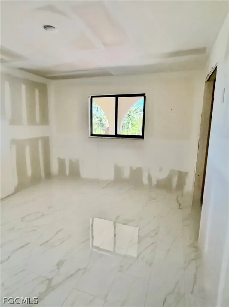 671 E Gulf Drive Sanibel FL 33957