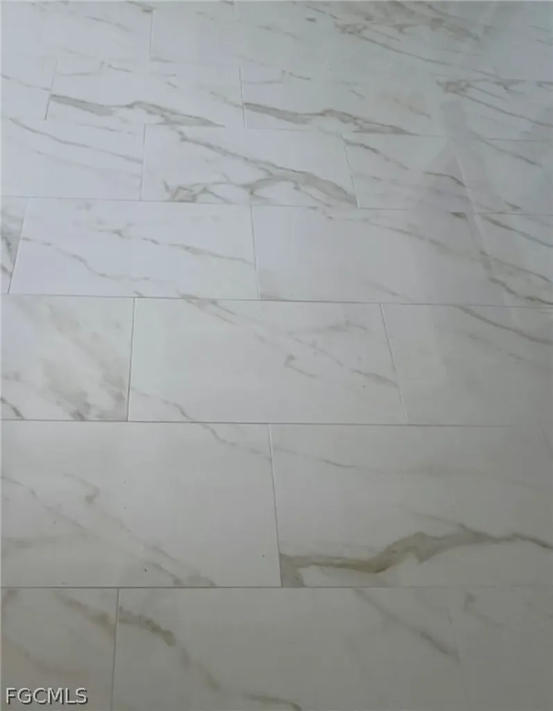 671 E Gulf Drive Sanibel FL 33957