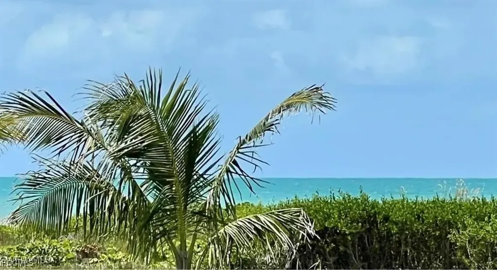 671 E Gulf Drive Sanibel FL 33957