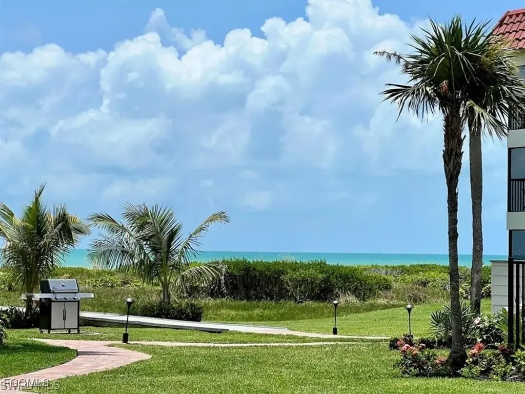 671 E Gulf Drive Sanibel FL 33957