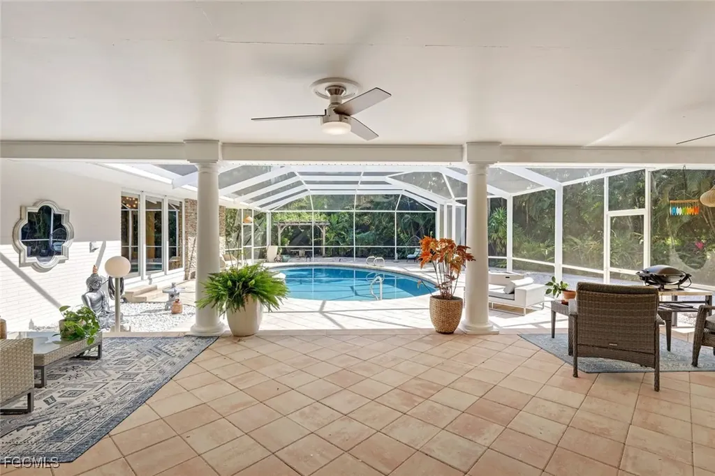 2943 Valencia Way Fort Myers FL 33901