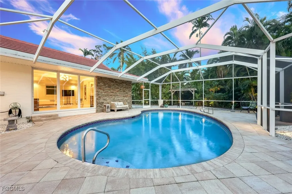 2943 Valencia Way Fort Myers FL 33901