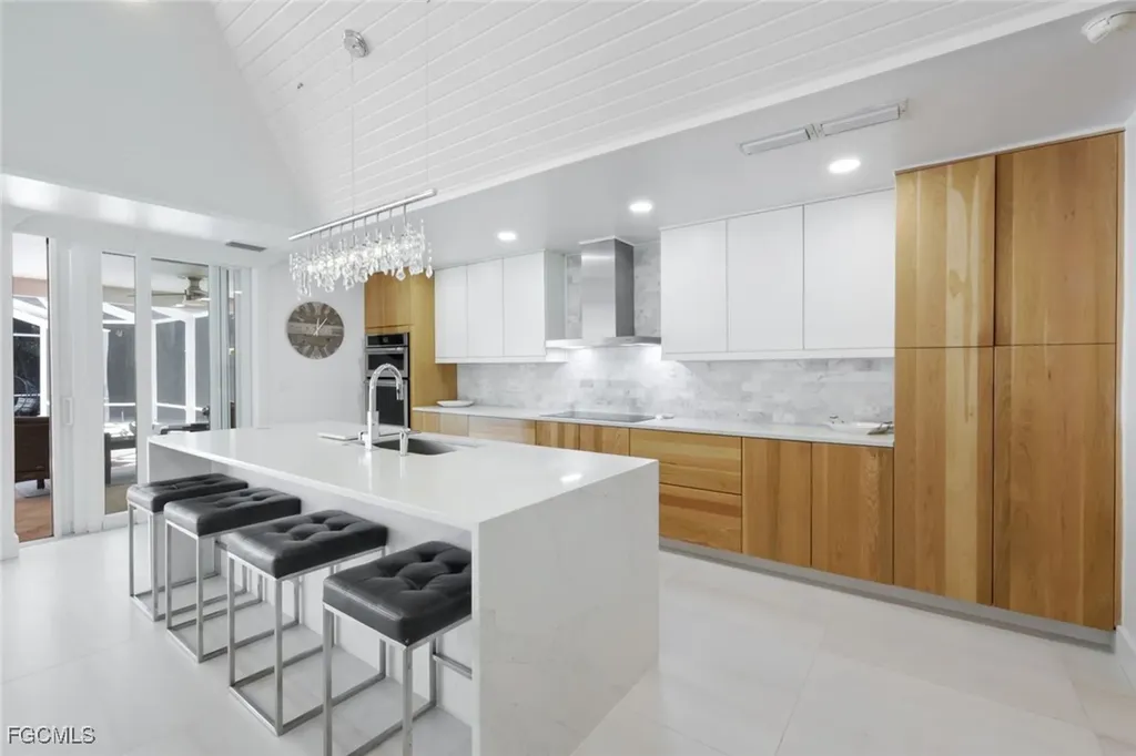 2943 Valencia Way Fort Myers FL 33901