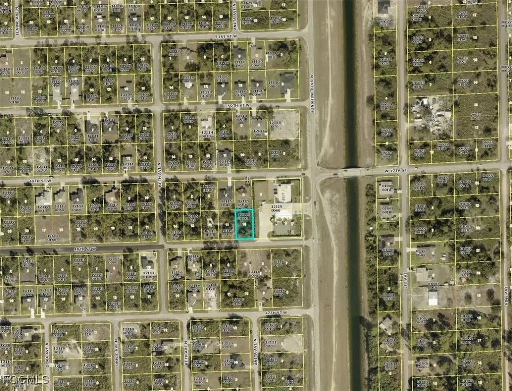 2504 48th Street W Lehigh Acres FL 33971