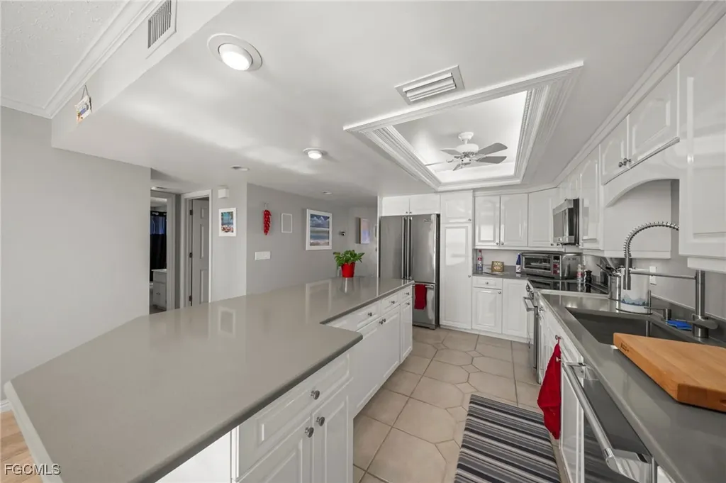 4013 SE 20th Place Cape Coral FL 33904