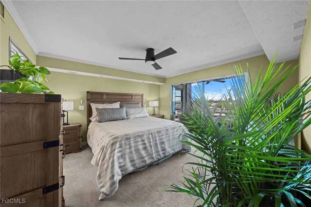 4013 SE 20th Place Cape Coral FL 33904