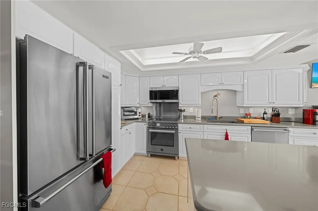 4013 SE 20th Place Cape Coral FL 33904