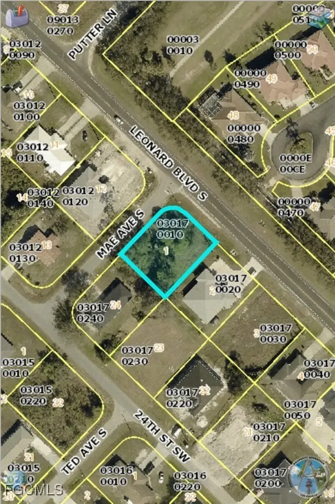 4897 Leonard Boulevard S Lehigh Acres FL 33973