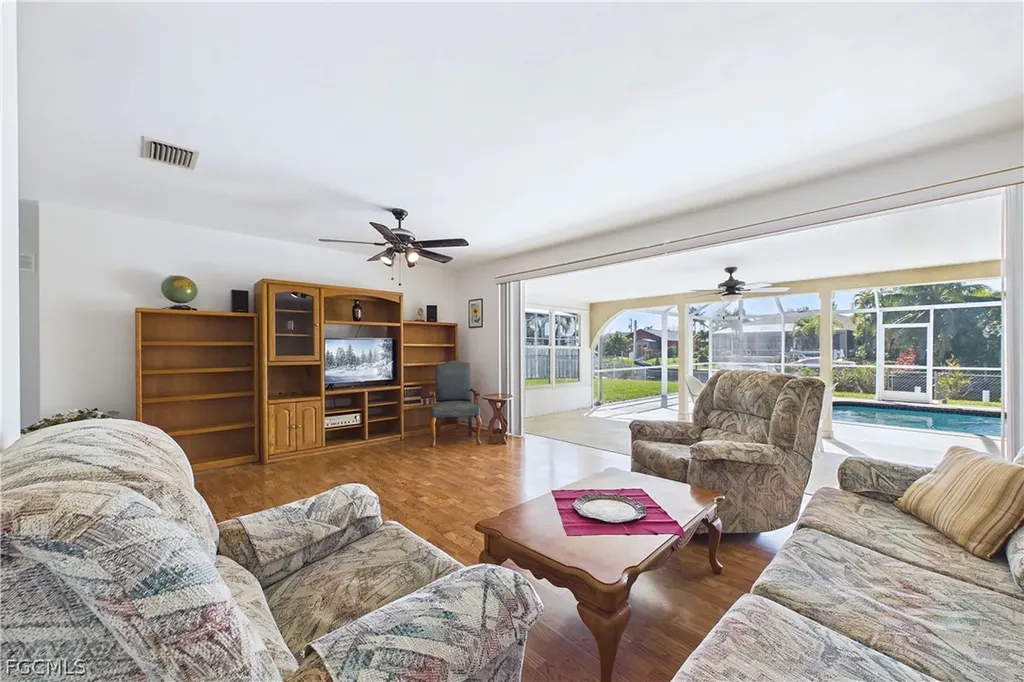 2306 SE 15th Terrace Cape Coral FL 33990