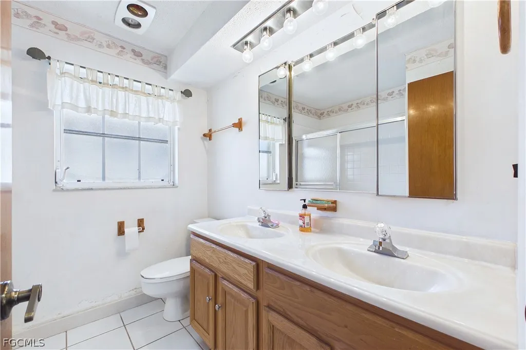 2306 SE 15th Terrace Cape Coral FL 33990