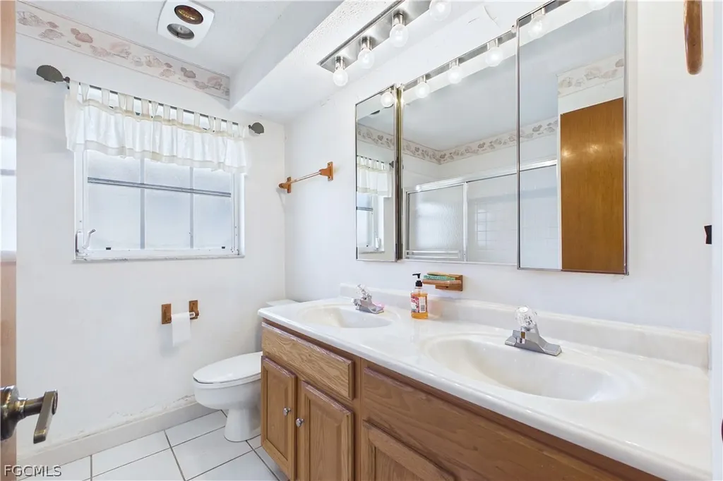2306 SE 15th Terrace Cape Coral FL 33990